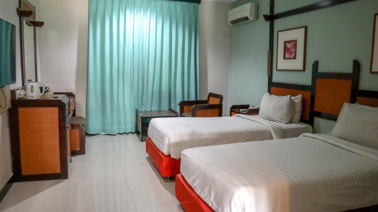 Hotel Sofia Juanda Surabaya Sidoarjo Eksteriør billede