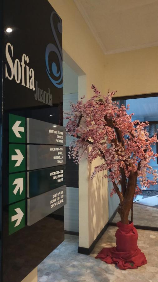 Hotel Sofia Juanda Surabaya Sidoarjo Eksteriør billede