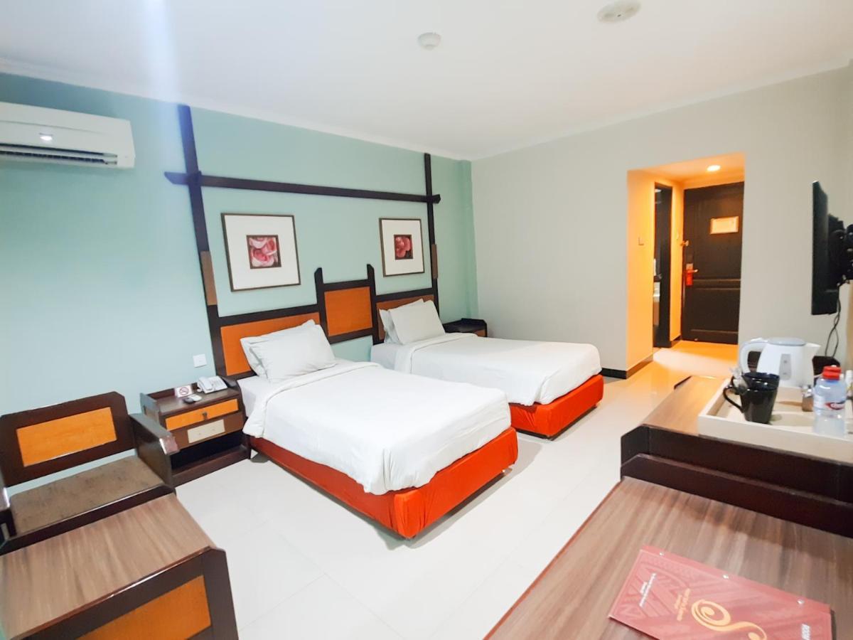 Hotel Sofia Juanda Surabaya Sidoarjo Eksteriør billede