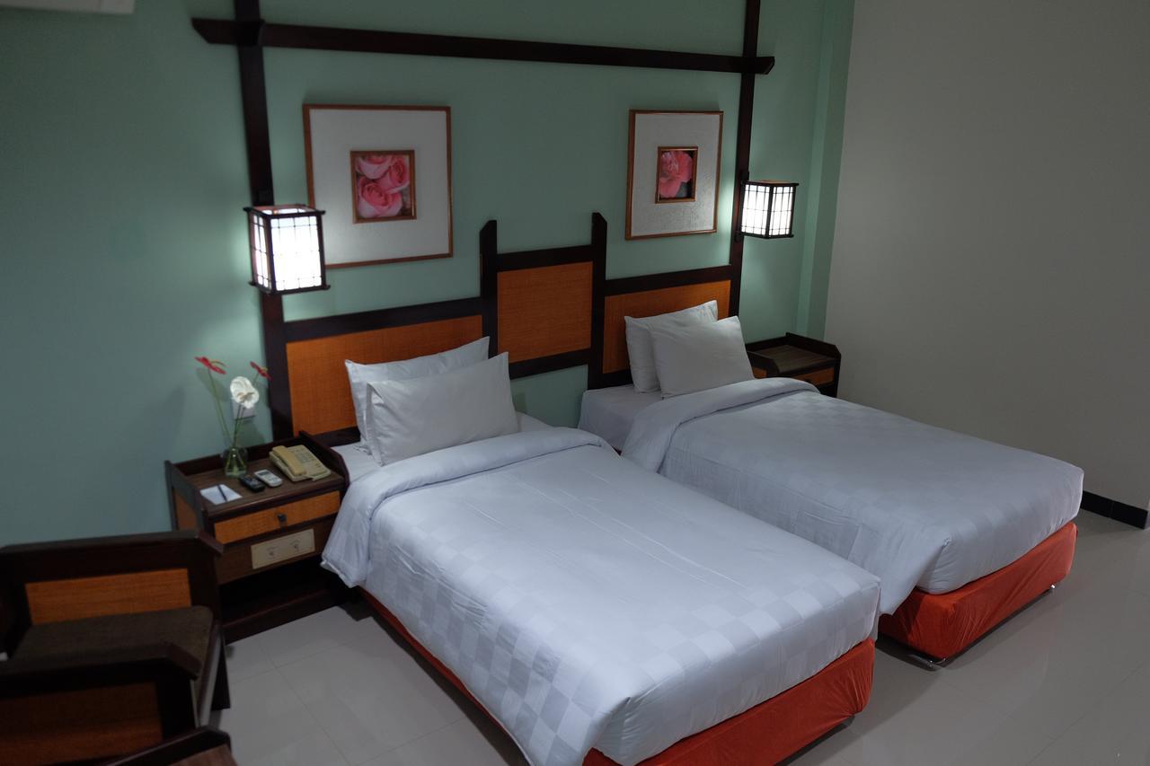 Hotel Sofia Juanda Surabaya Sidoarjo Eksteriør billede
