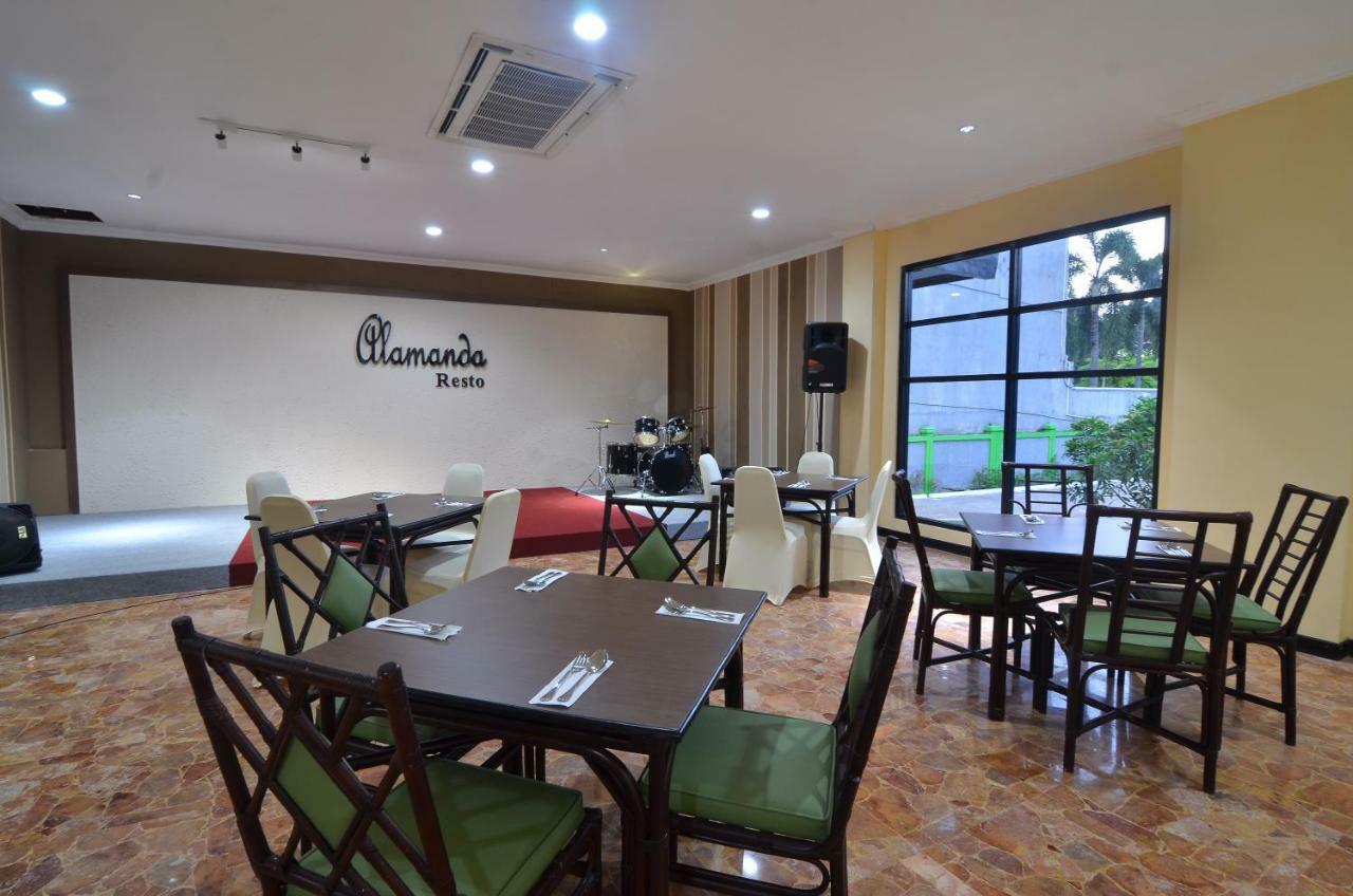 Hotel Sofia Juanda Surabaya Sidoarjo Eksteriør billede